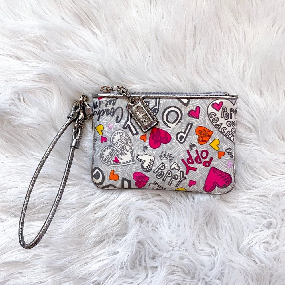 Coach | Poppy Silver Wristlet Wallet